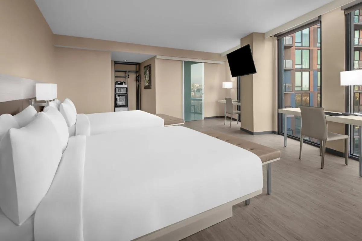 Image 5 of AC Hotel by Marriott Washington DC Capitol Hill Navy Yard
