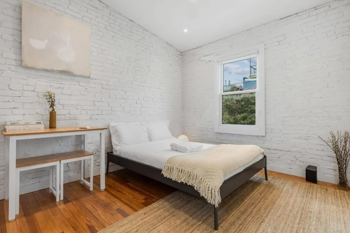 Image 1 of Adorable Studio Space in Private Carriage House