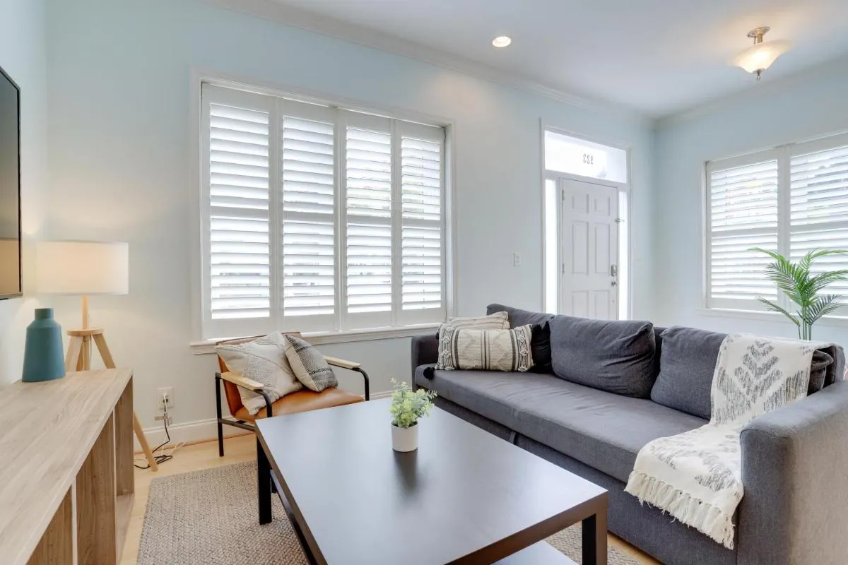 Image 6 of Amazing 1 BR Apartment 5 min from Waterfront Park