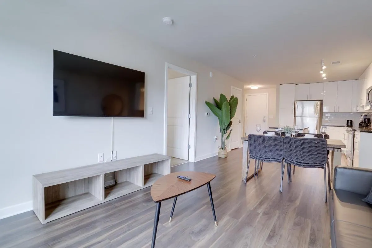 Image 6 of Amazing apartment with easy access to the metro