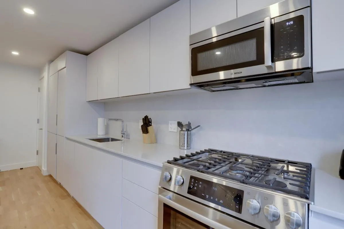 Image 2 of Apartment Just 10 Minutes Away to Airport