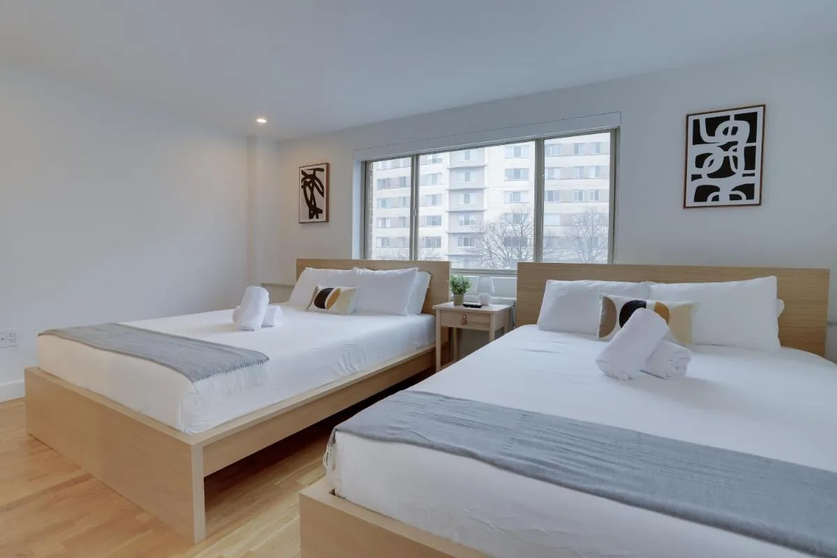 Image 1 of Apartment Just 10 Minutes Away to Airport