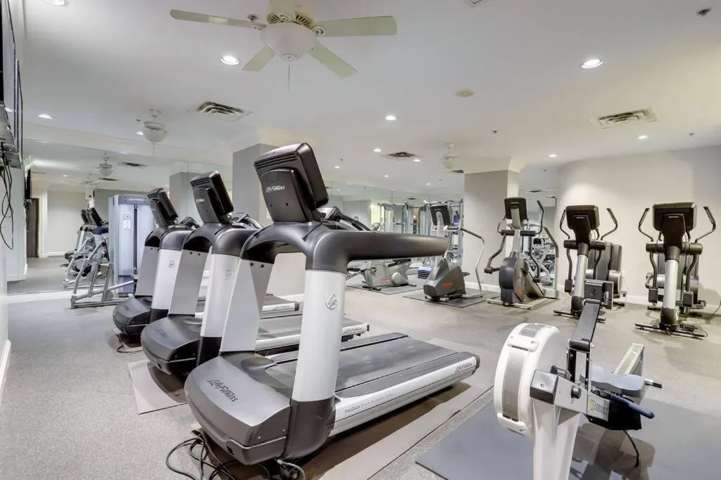 Image 6 of Awesome 1 Bedroom Condo At Ballston Place With Gym