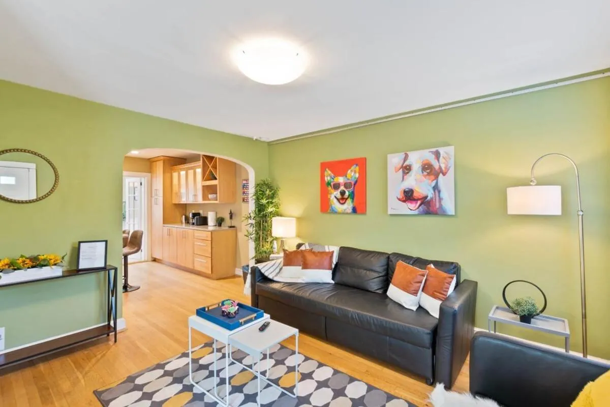Image 5 of Beautiful 3BR 2BA Colonial House by CozySuites