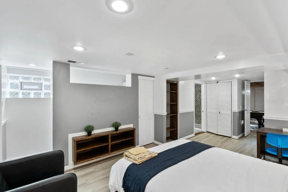Image 3 of Beautiful 3BR 2BA Colonial House by CozySuites