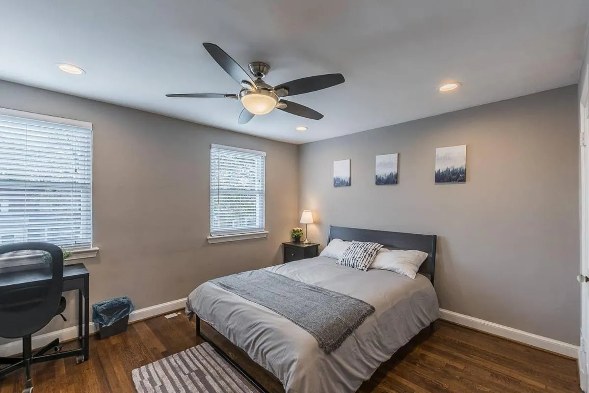 Image 3 of Beautiful 3br 2ba House with cozy backyard by CozySuites