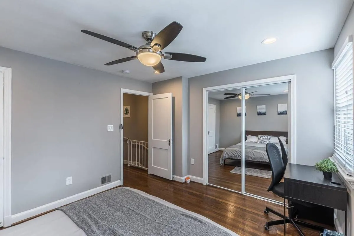 Image 6 of Beautiful 3br 2ba House with cozy backyard by CozySuites
