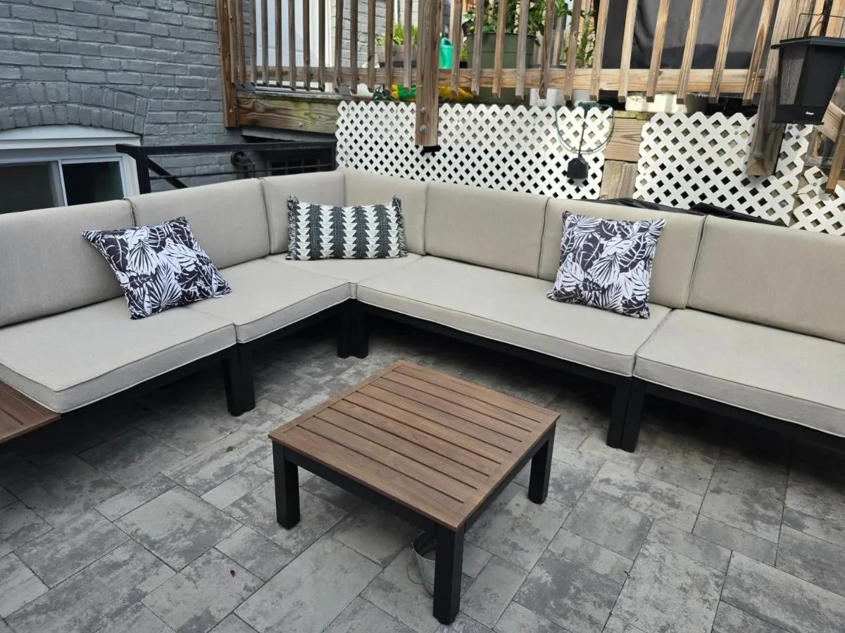 Image 3 of Beautiful Basement Suite & Outdoor Oasis