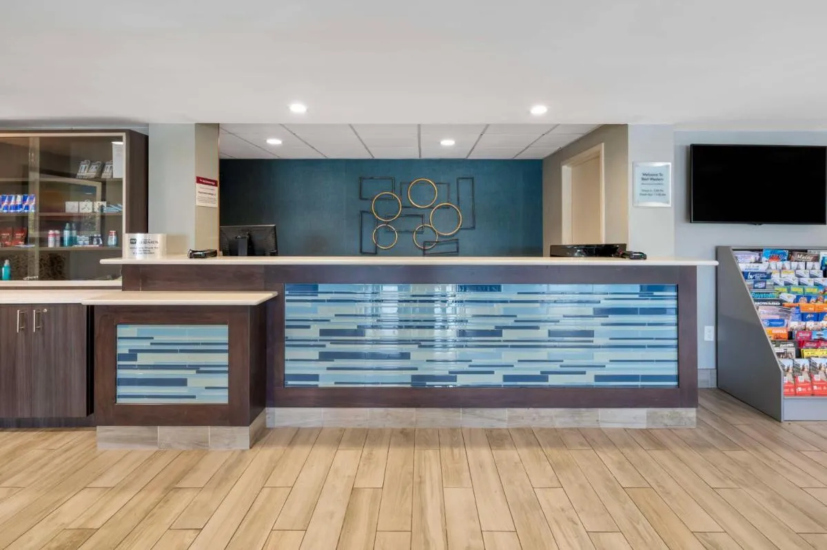 Image 1 of Best Western Plus Alexandria Fort Belvoir