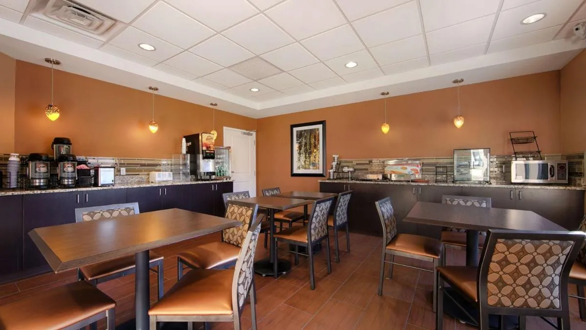 Image 6 of Best Western Plus College Park Hotel