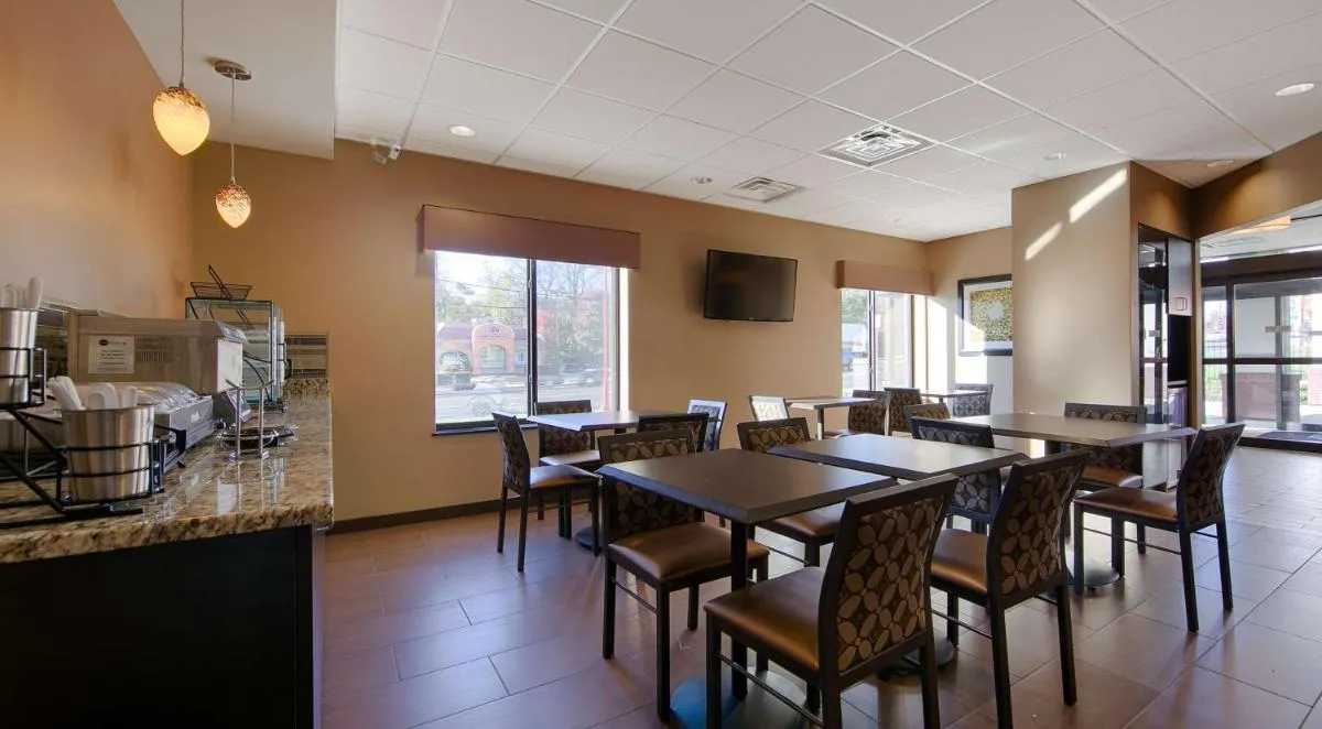 Image 5 of Best Western Plus College Park Hotel