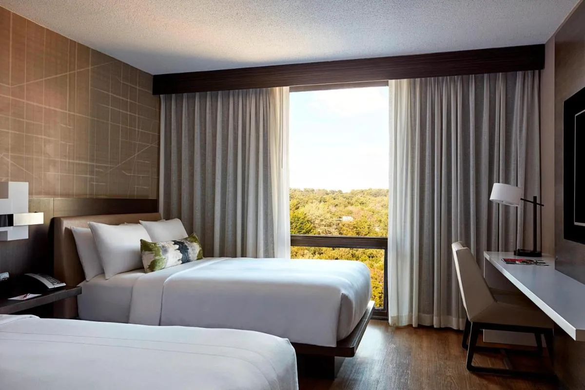 Image 4 of Bethesda Marriott