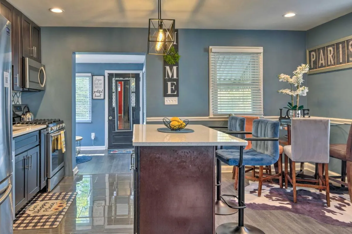 Image 6 of Capitol Heights Home about 5 Mi to National Mall!