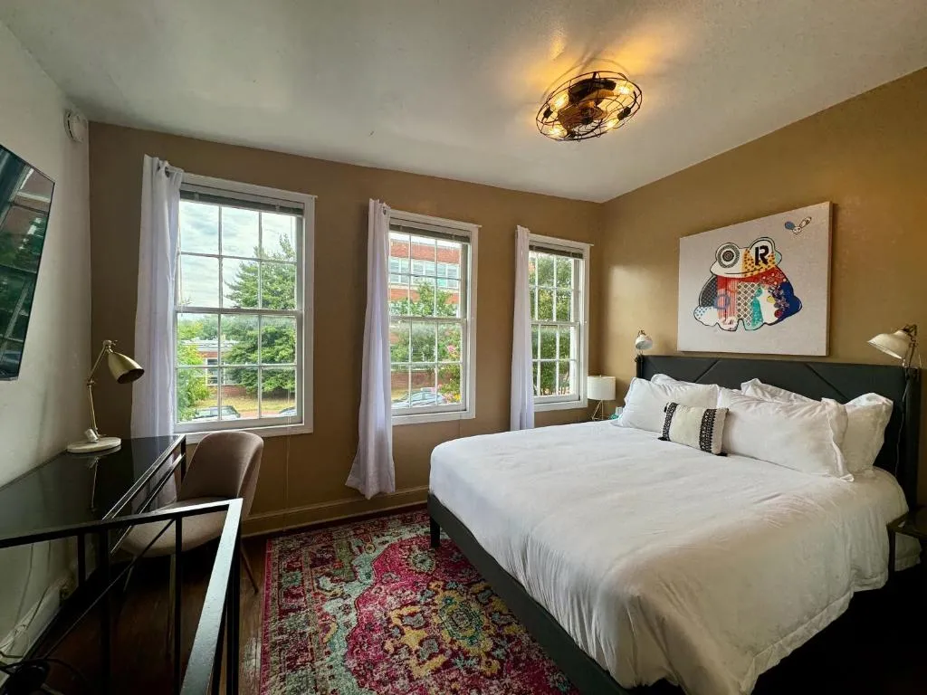Image of Capitol Hill Carriage House