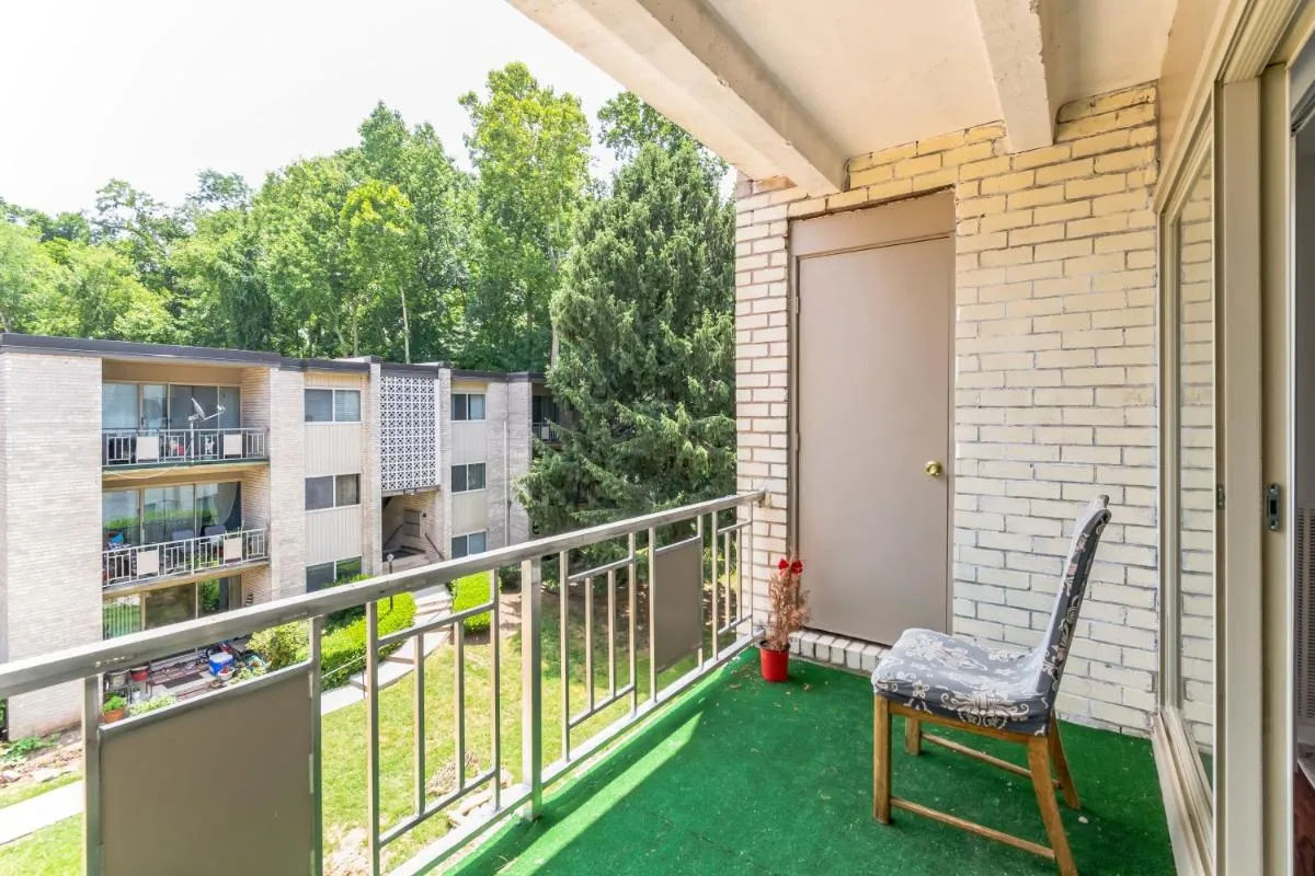 Image 1 of Charming Condo in North Bethesda condo