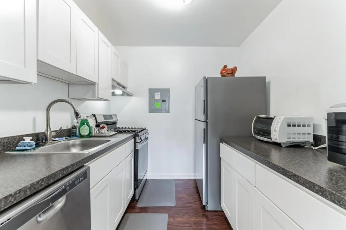 Image 3 of Charming Condo in North Bethesda condo