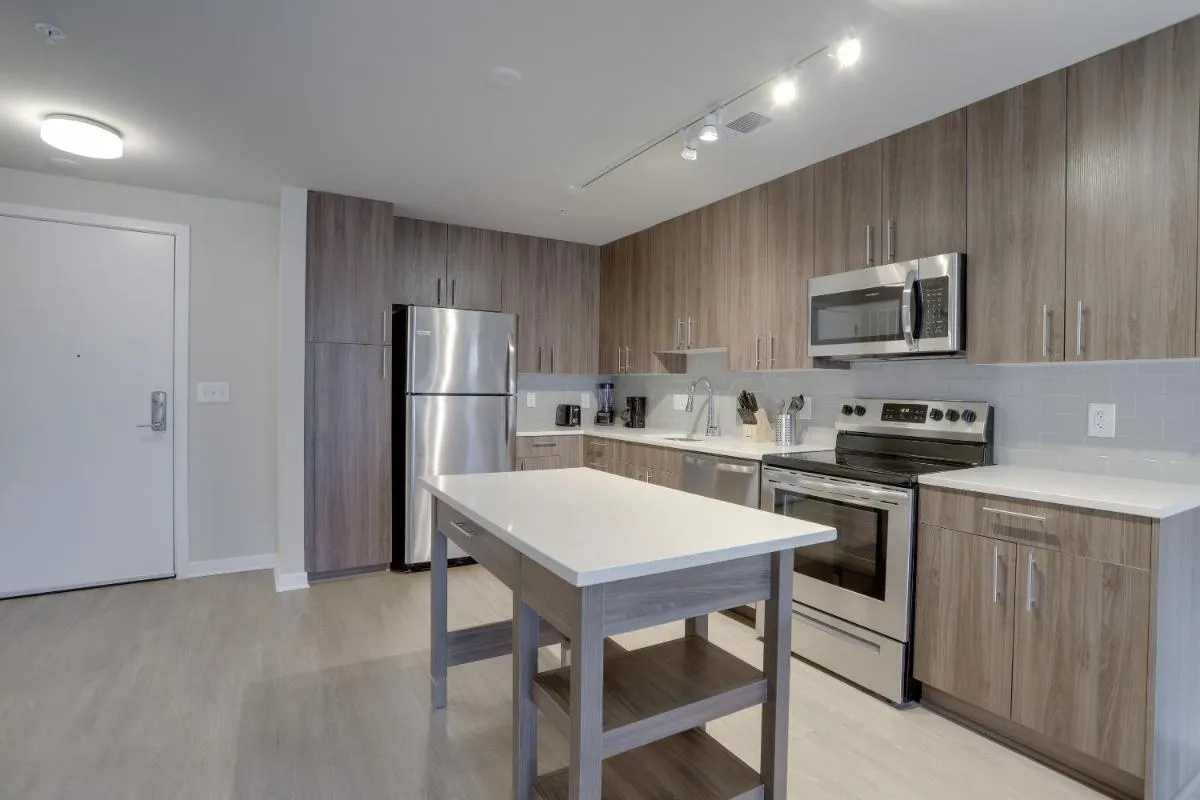 Image 1 of Charming Condo with Nice Amenities at Alexandria