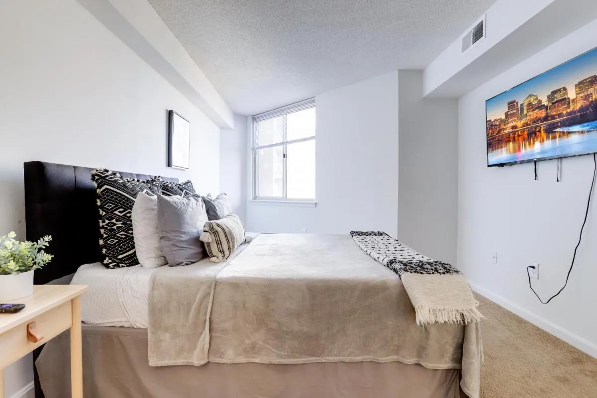 Image 1 of Comfort and Prime Location Ideal Stay in this Aparment