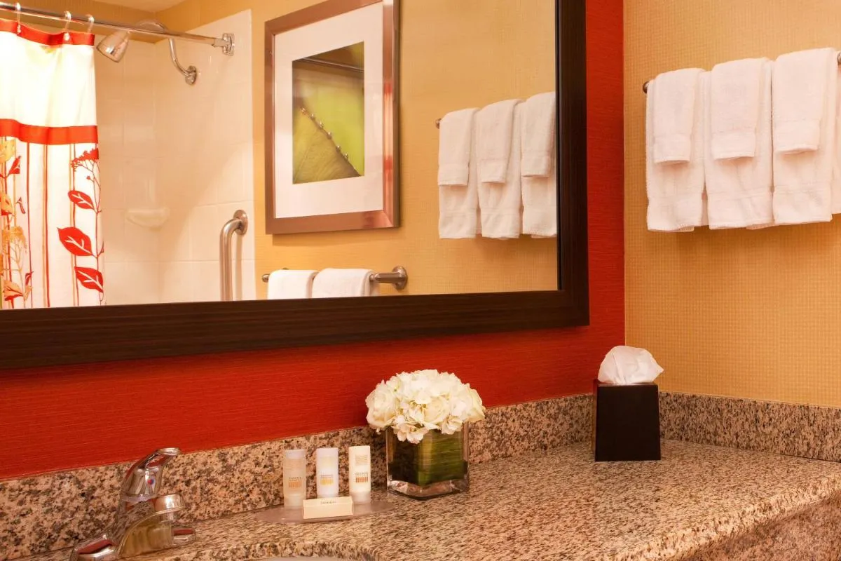 Image 2 of Courtyard by Marriott Alexandria Pentagon South
