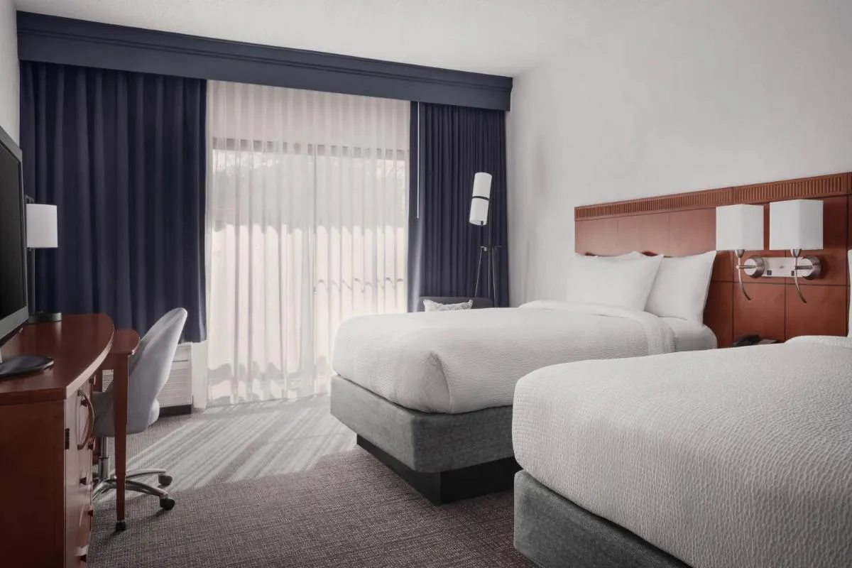Image 6 of Courtyard by Marriott Rockville