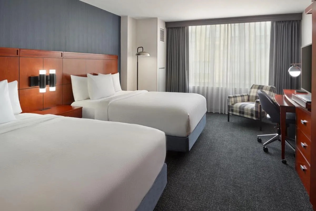 Image 1 of Courtyard by Marriott Washington, D.C./Foggy Bottom
