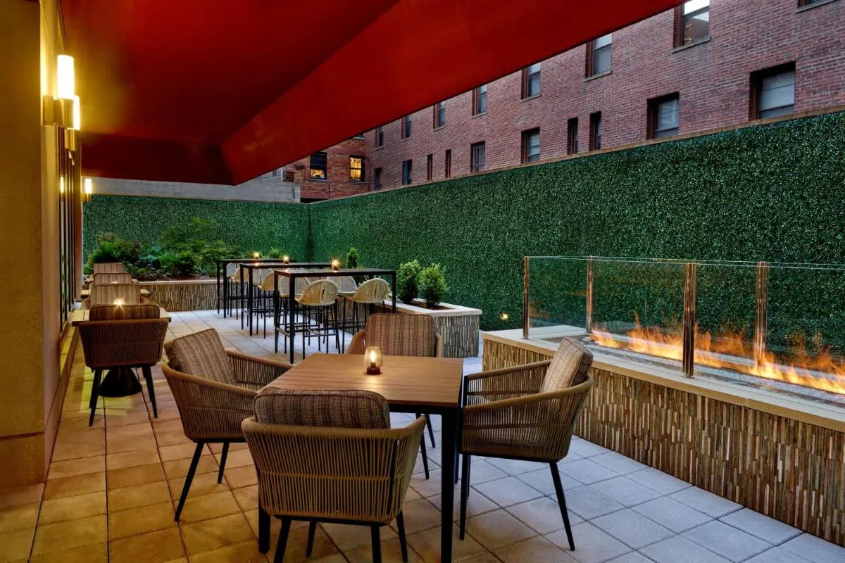 Image 4 of Courtyard by Marriott Washington, D.C./Foggy Bottom