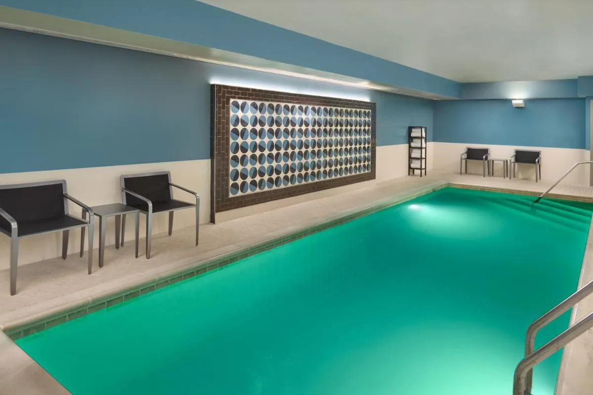 Image 3 of Courtyard by Marriott Washington, D.C./Foggy Bottom