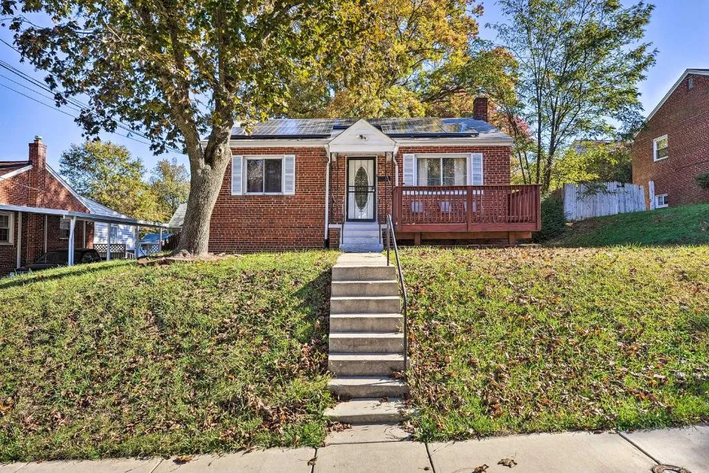 Image of Cozy Home with Decks and Grill – 5 Mi to Capitol!
