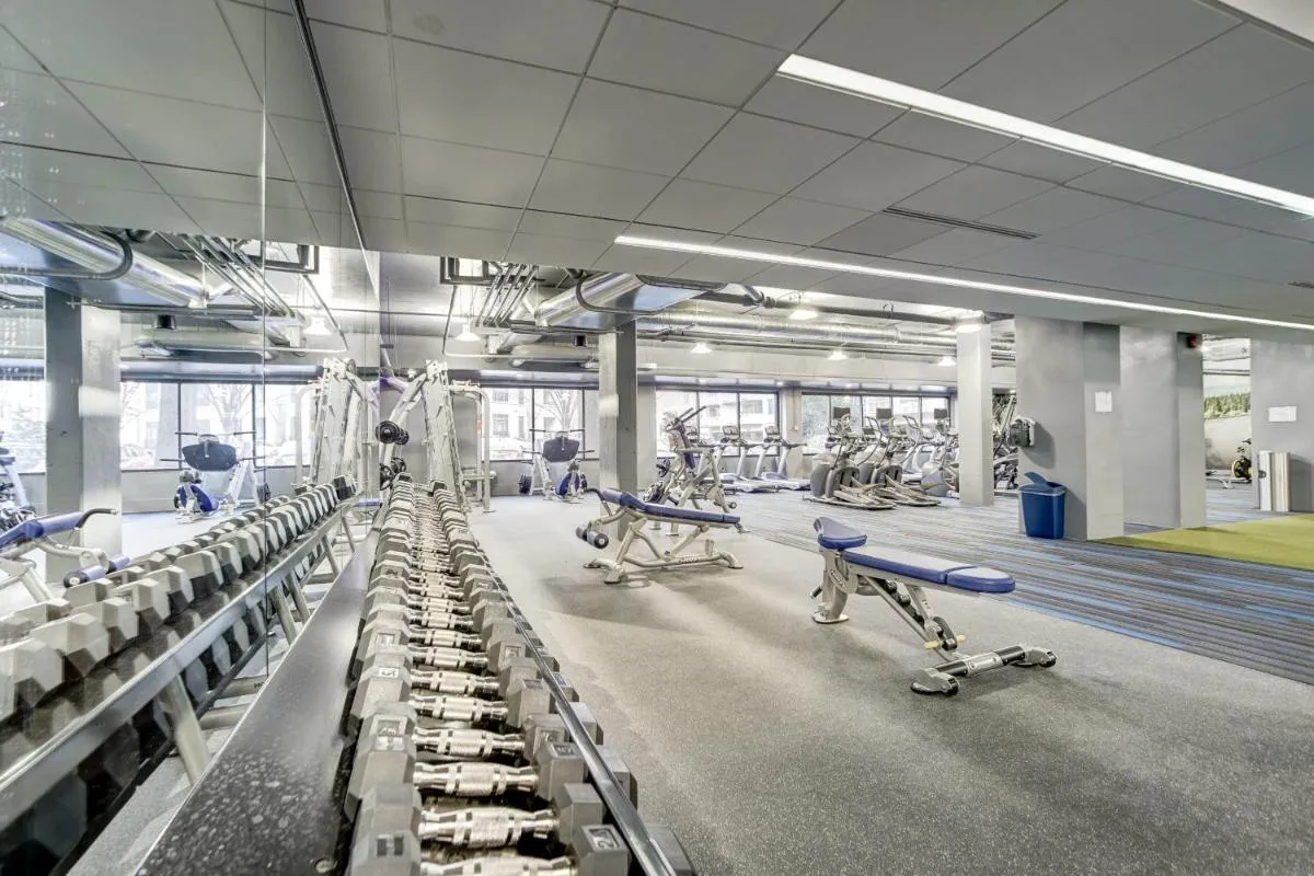 Image 4 of Crystal City – Fantastic 2BR Aprtment with Gym