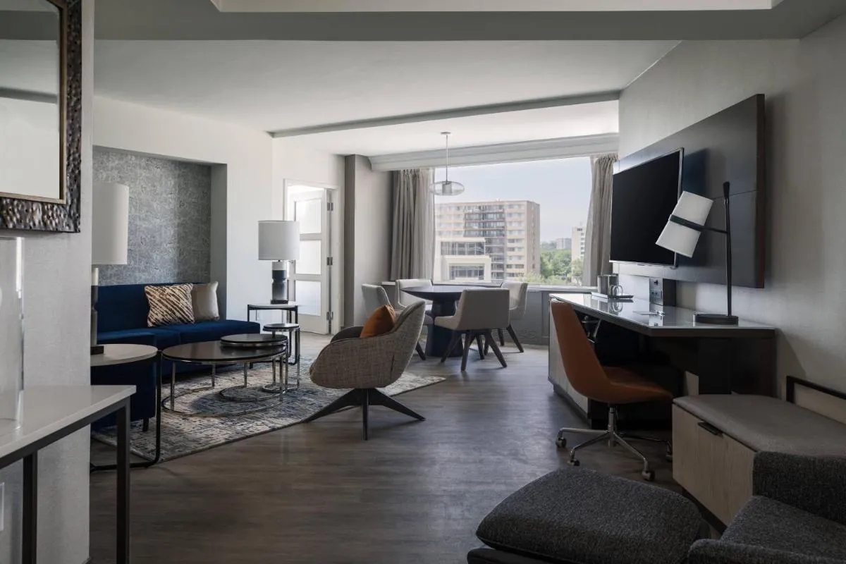 Image 4 of Crystal City Marriott at Reagan National Airport