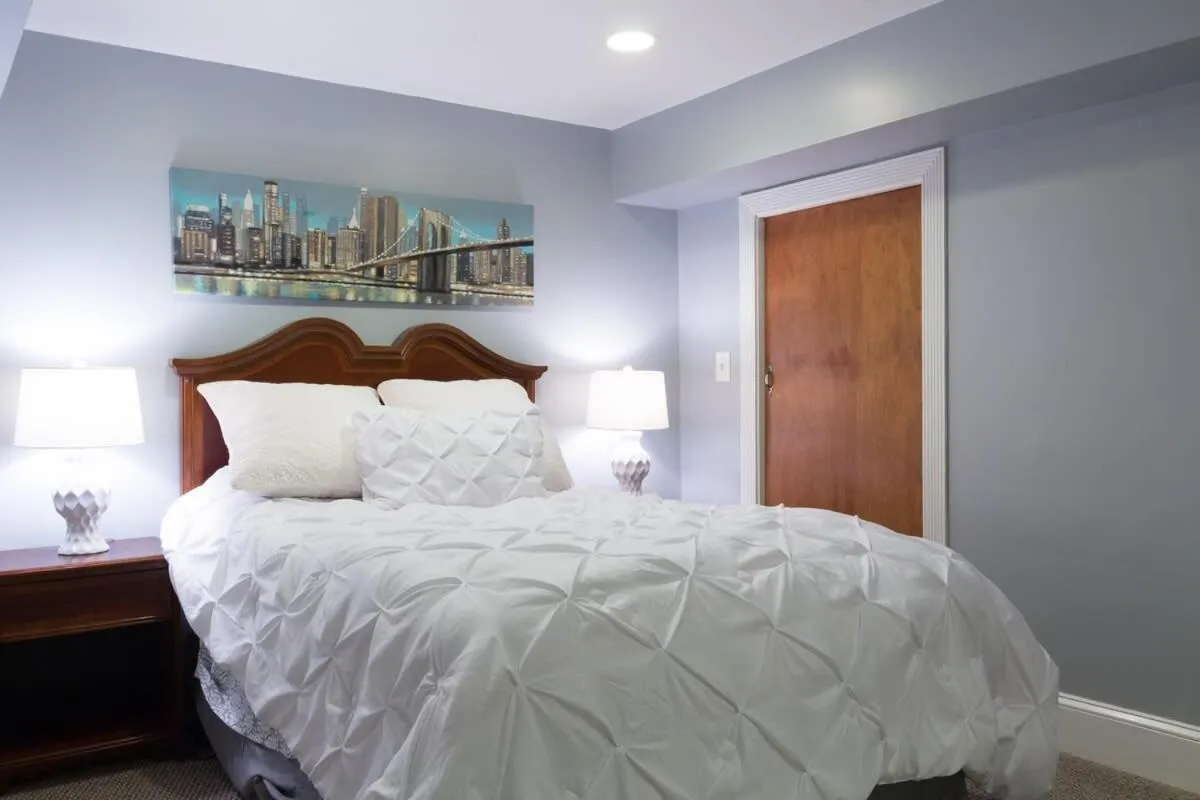 Image 5 of Delightful 1-BR Accommodations Nearby METRO