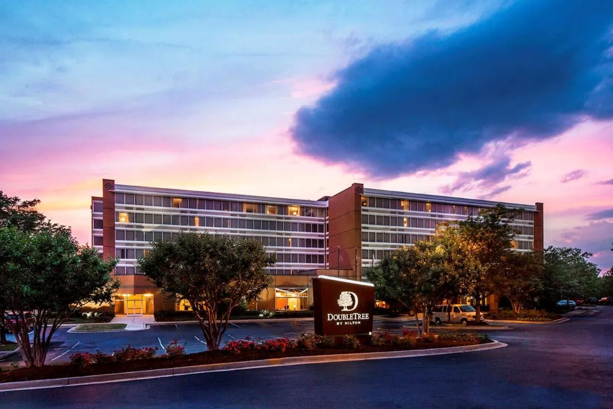 Image 2 of DoubleTree by Hilton Hotel Largo Washington DC