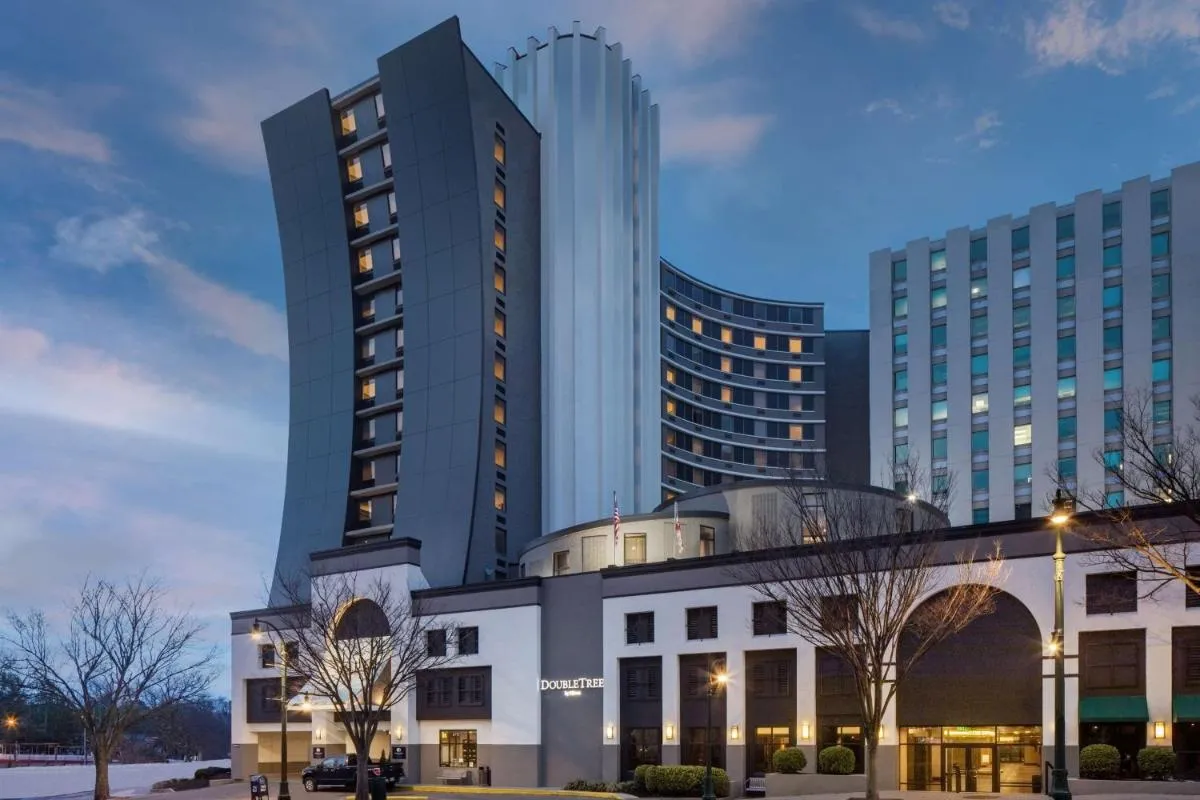 Image 6 of DoubleTree by Hilton Silver Spring Washington DC North