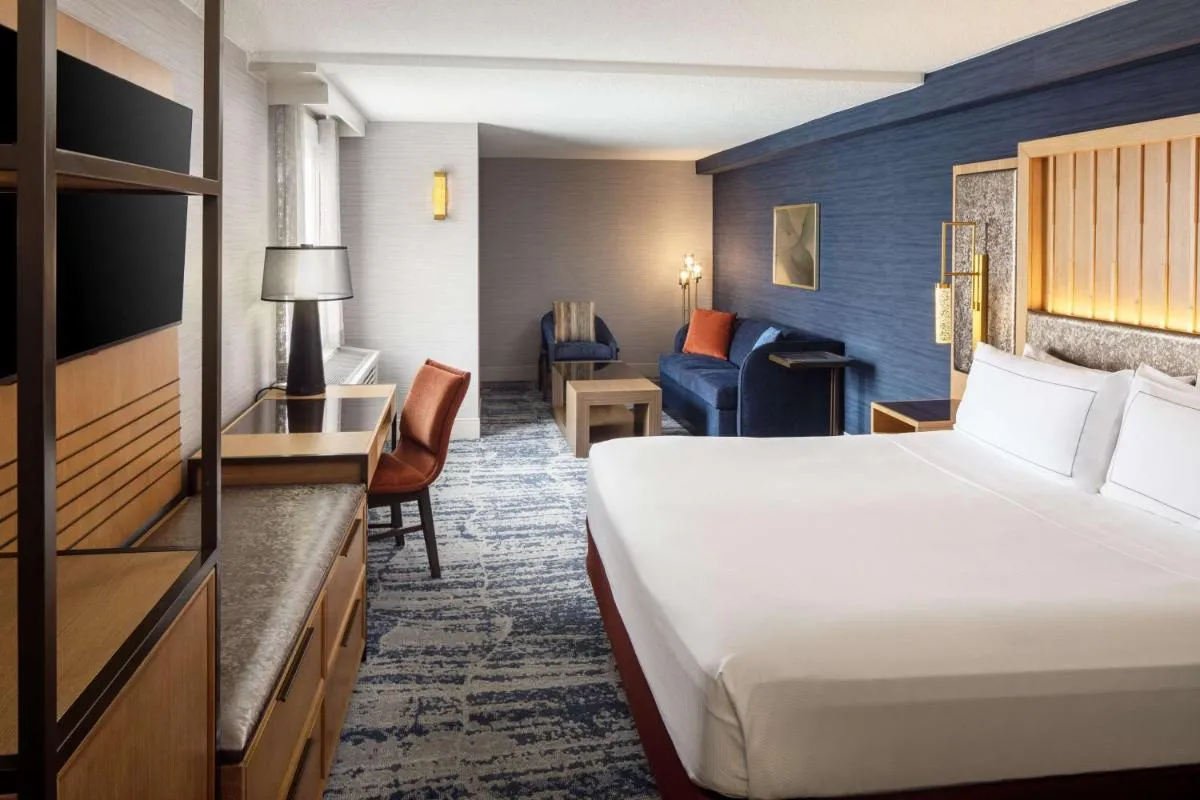 Image 1 of DoubleTree by Hilton Silver Spring Washington DC North