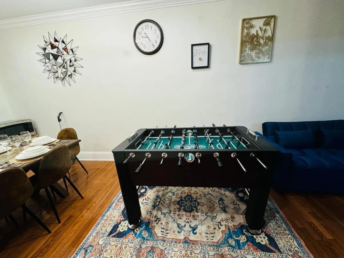 Image 6 of Elegant 4BR & 4BA House in DC
