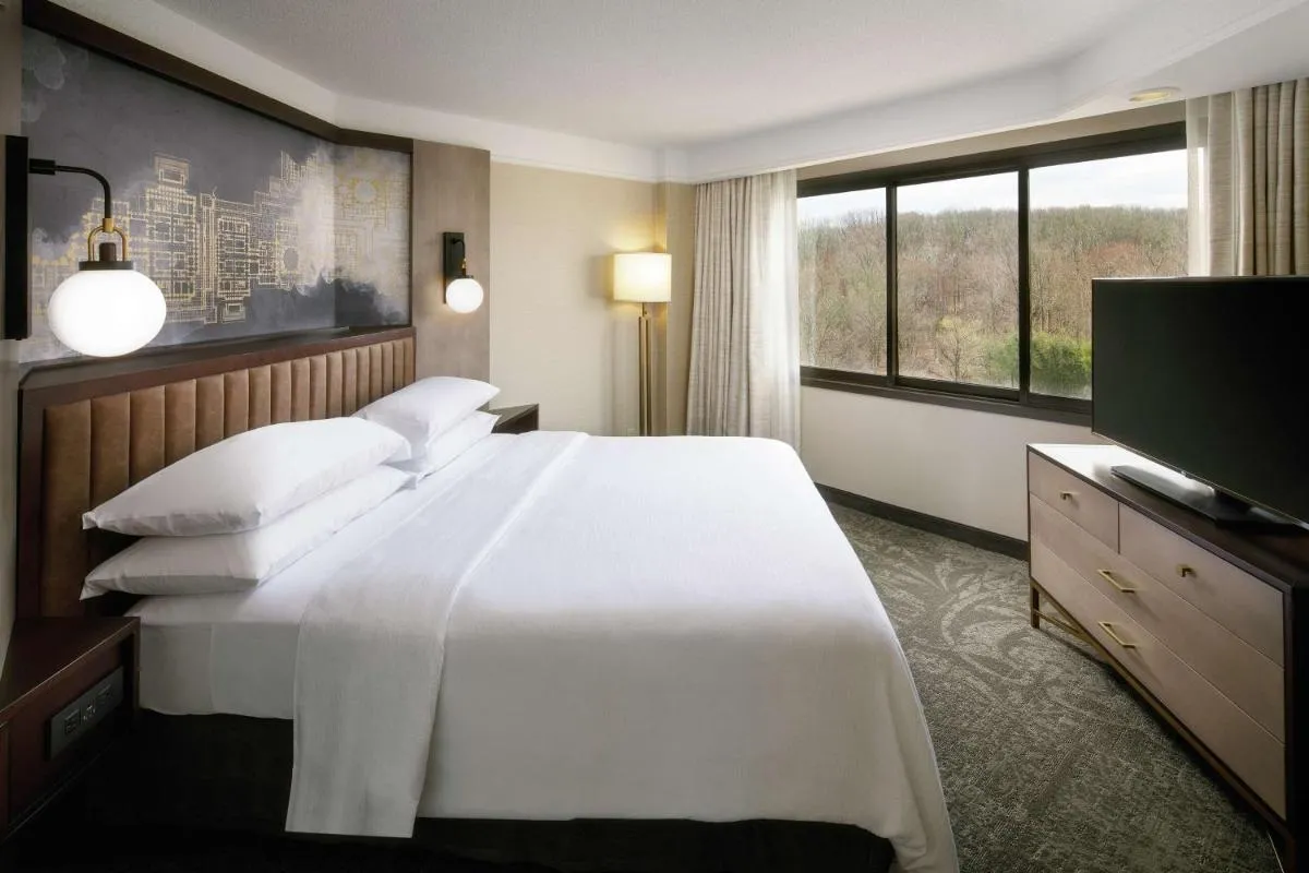Image 1 of Embassy Suites Tysons Corner