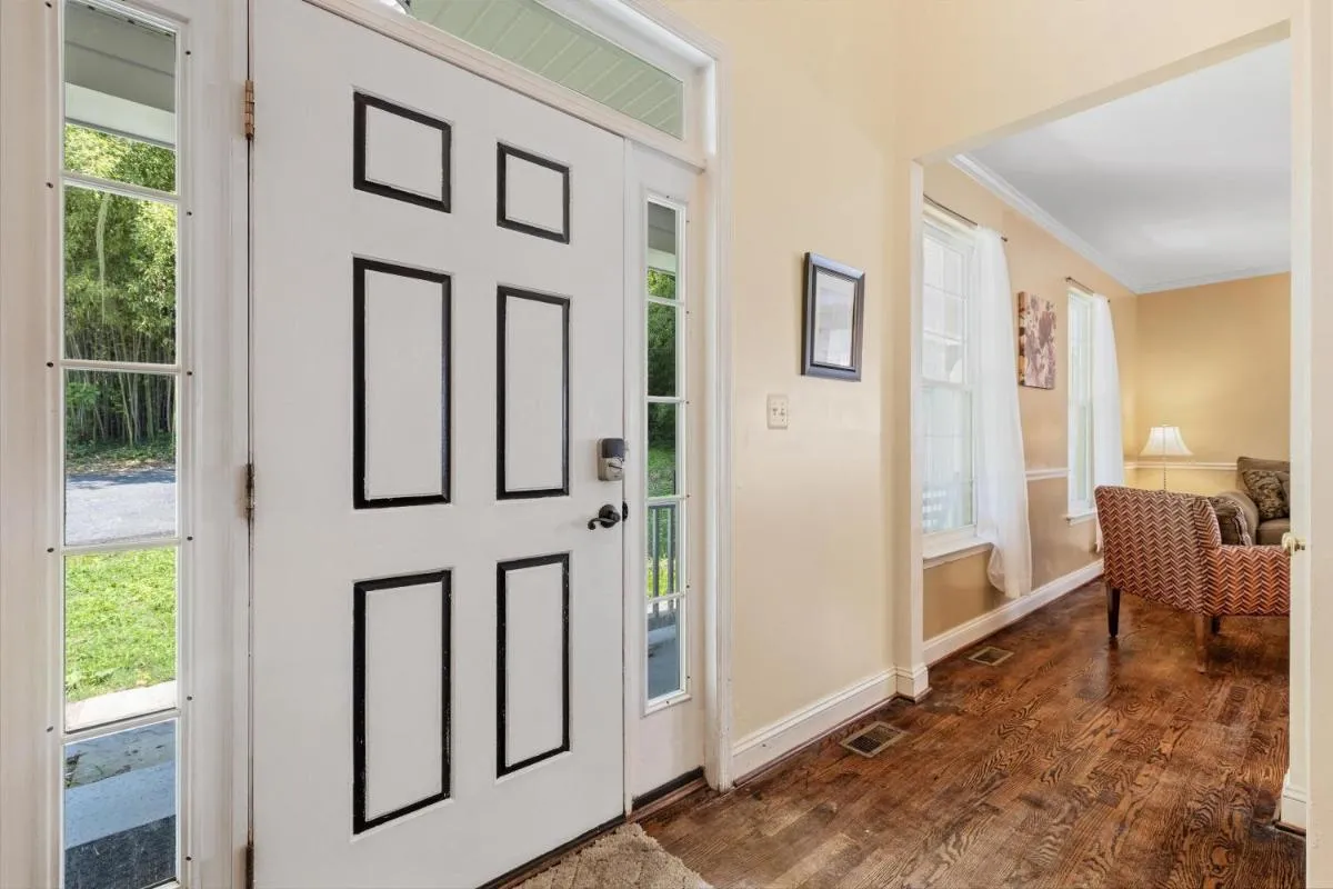 Image 6 of Entire 4-BR in Beloved DC Area Takoma Park