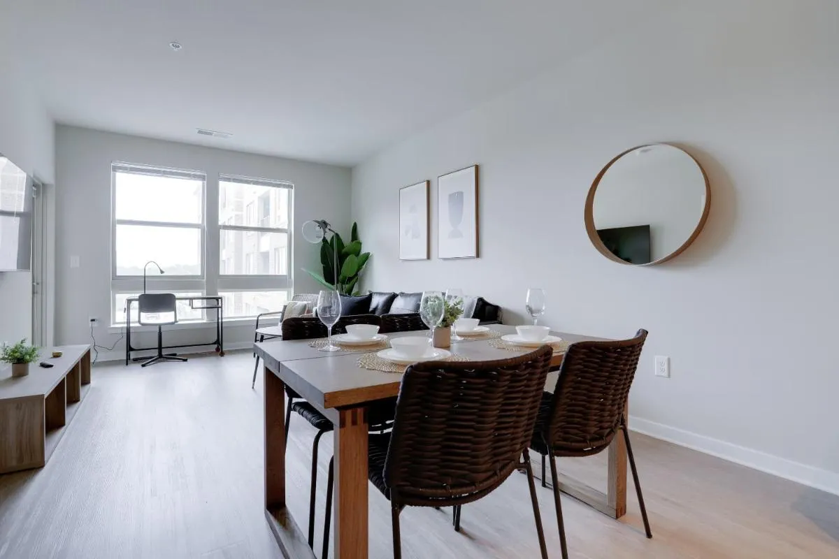 Image 3 of Exquisite One-Bedroom Apartment in Alexandria