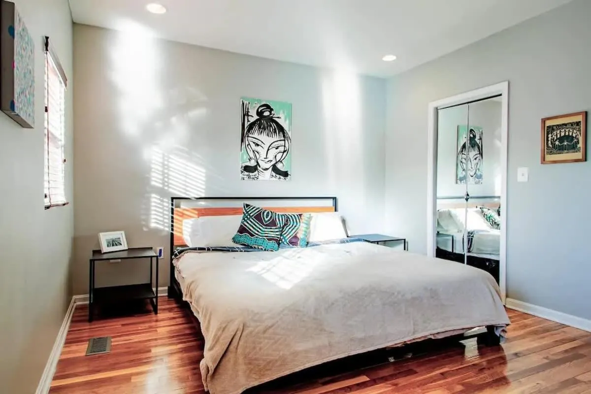 Image 6 of Family-friendly Home for travelers Near subway