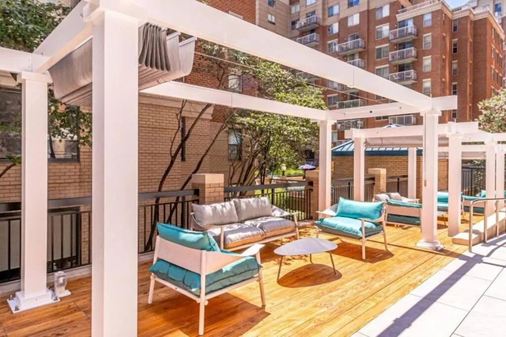 Image 6 of Fantastic 1 Bedroom Condo At Ballston With Gym