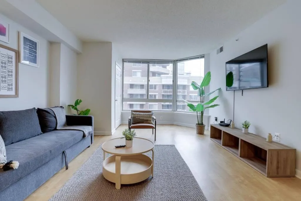 Image 5 of Fascinating 1 Bedroom Condo At Ballston With Gym