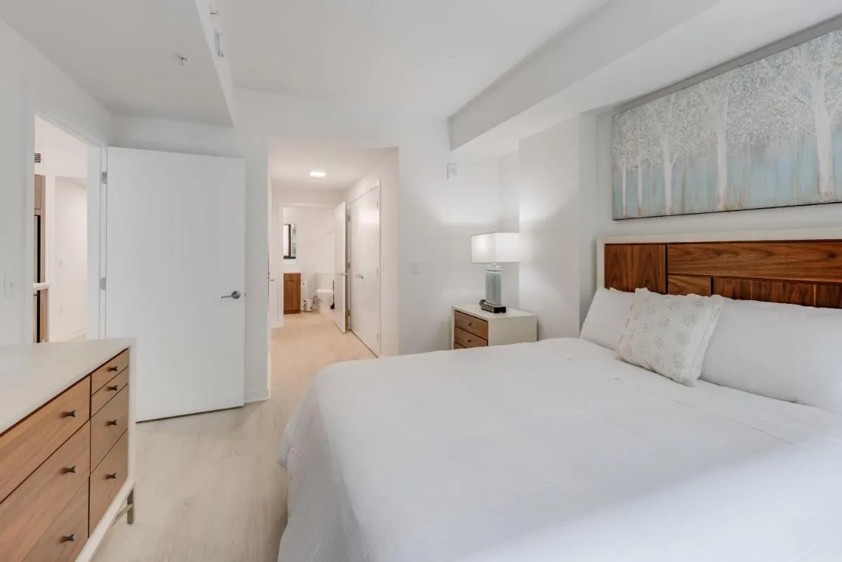 Image 1 of Global Luxury Suites at Capitol Hill