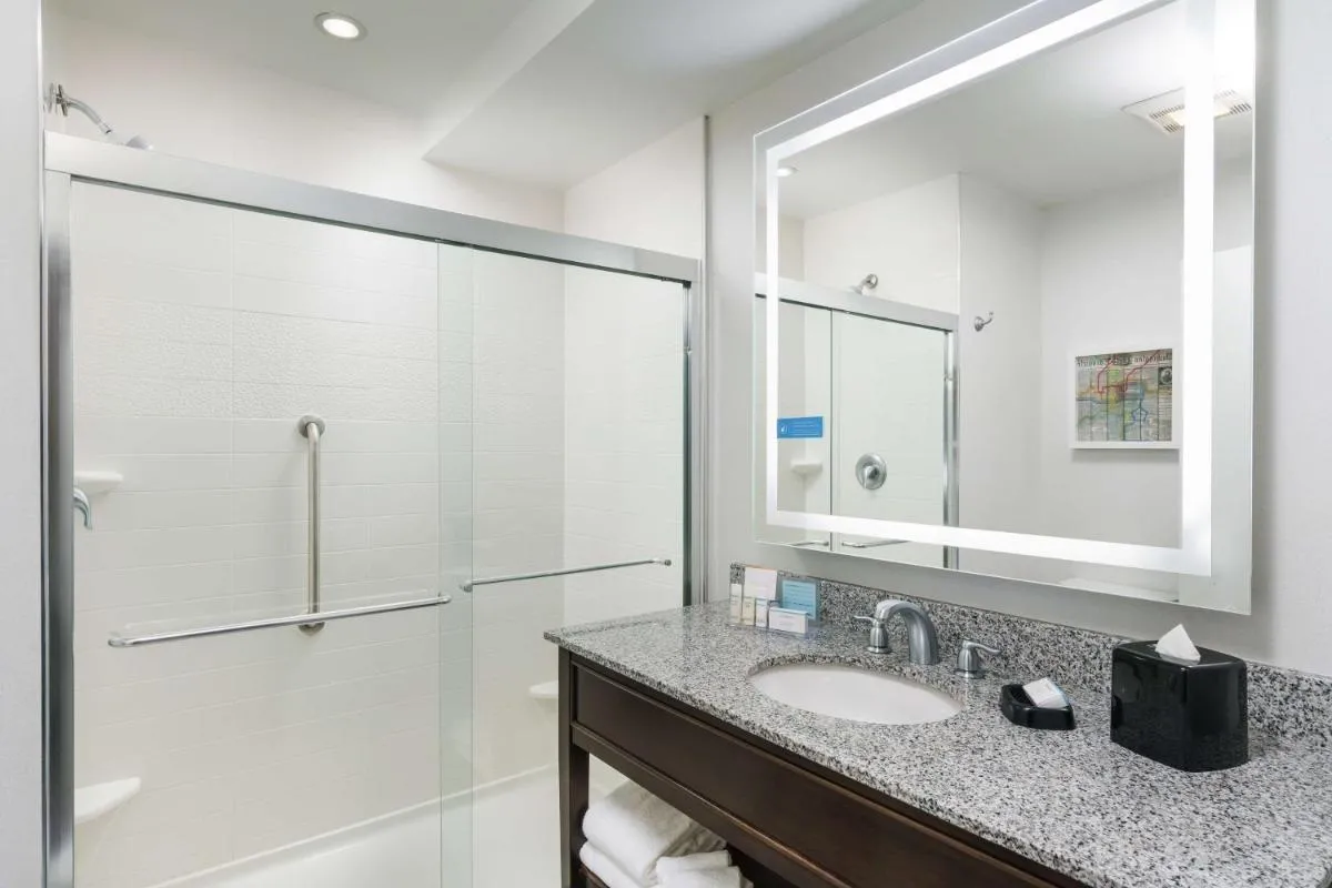 Image 2 of Hampton Inn Washington DC White House