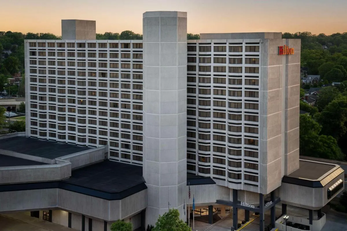 Image 5 of Hilton Arlington National Landing
