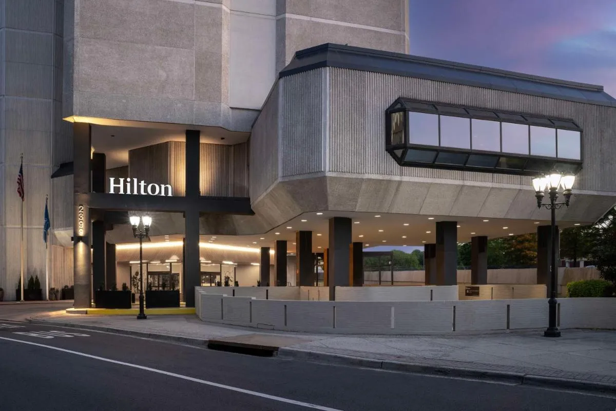 Image 6 of Hilton Arlington National Landing