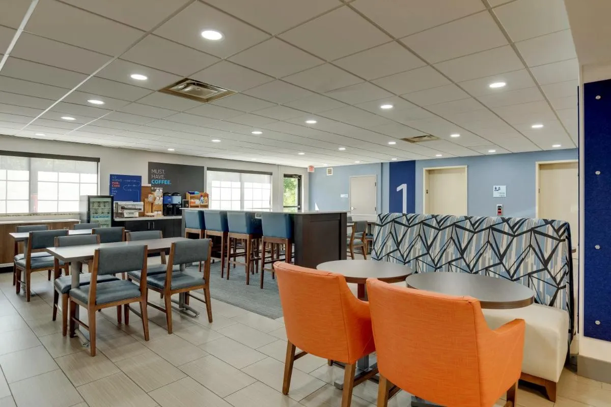 Image 4 of Holiday Inn Express I-95 Capitol Beltway – Largo, an IHG Hotel