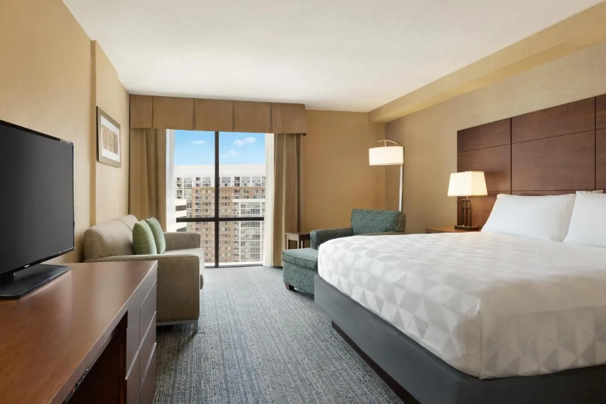 Image 4 of Holiday Inn National Airport/Crystal City, an IHG Hotel