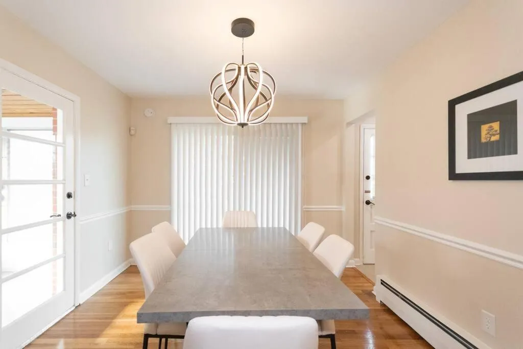 Image 5 of Home in College Park