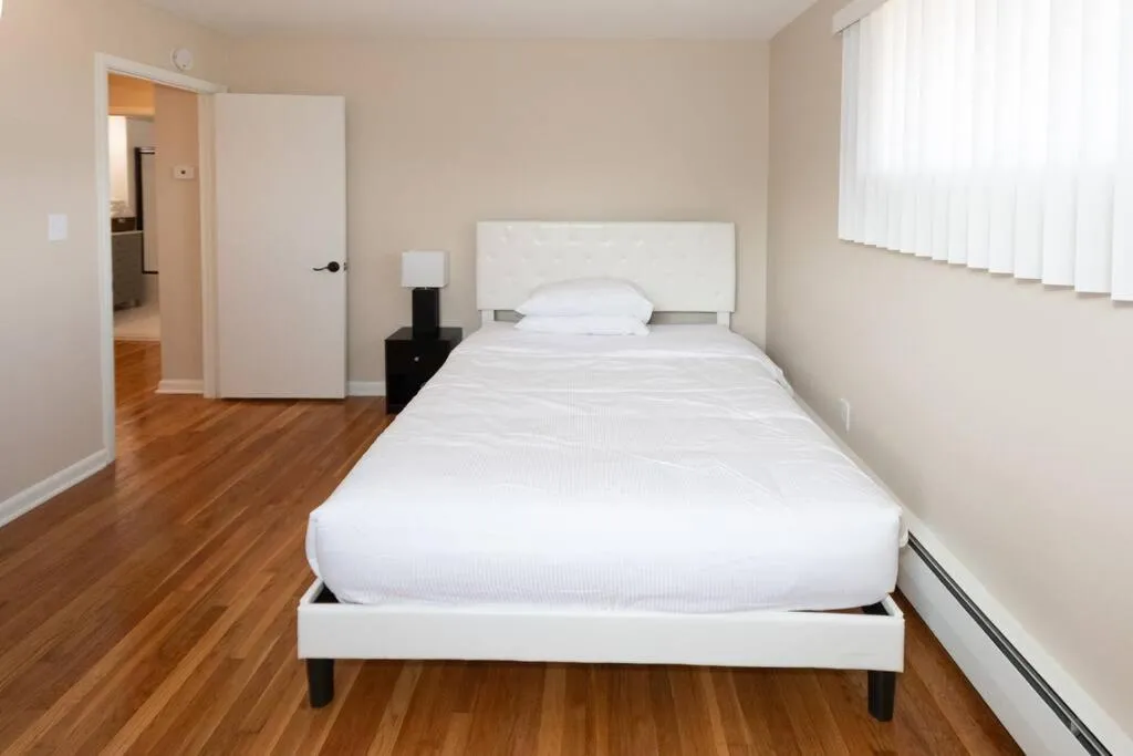 Image 6 of Home in College Park