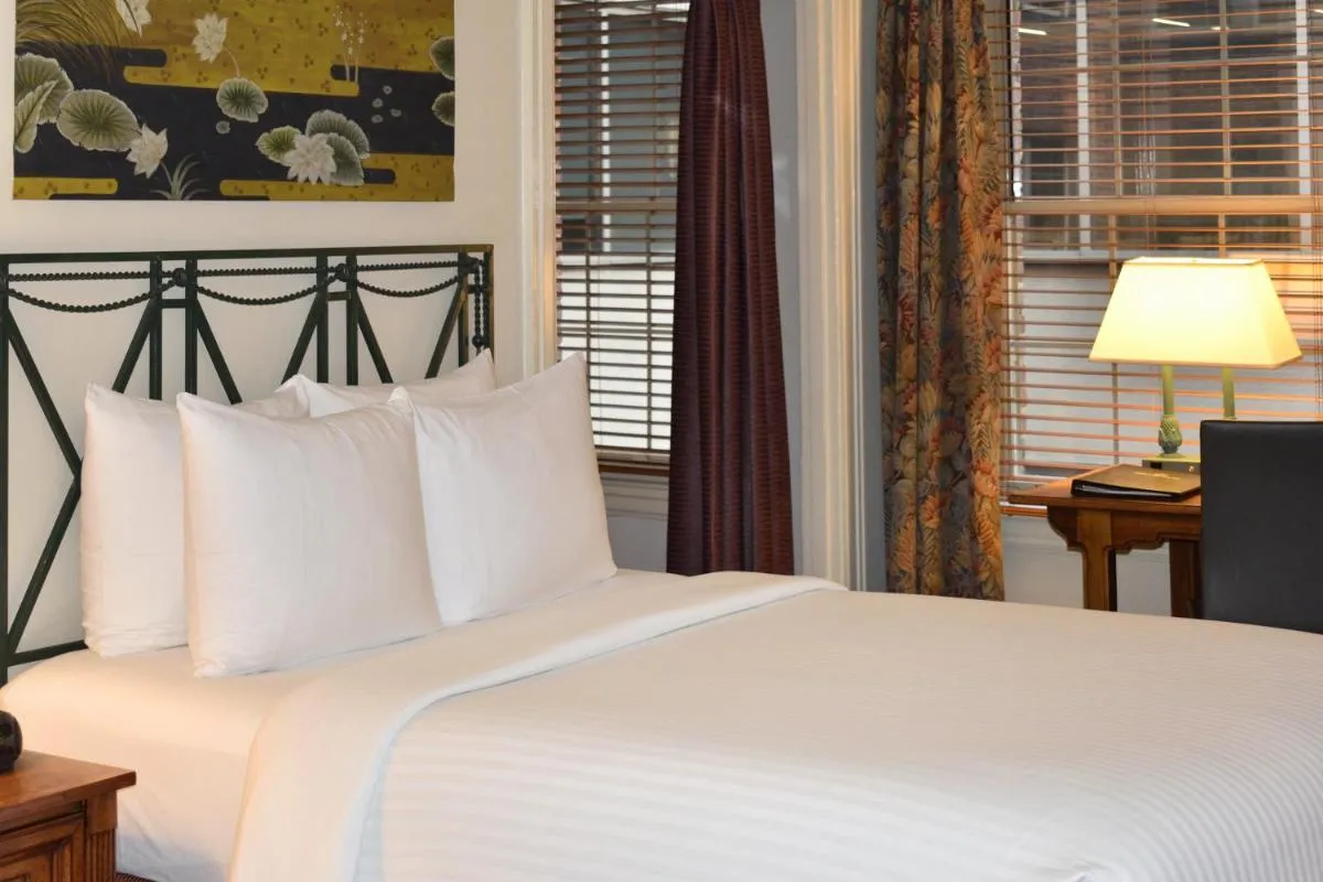 Image 5 of Hotel Lombardy